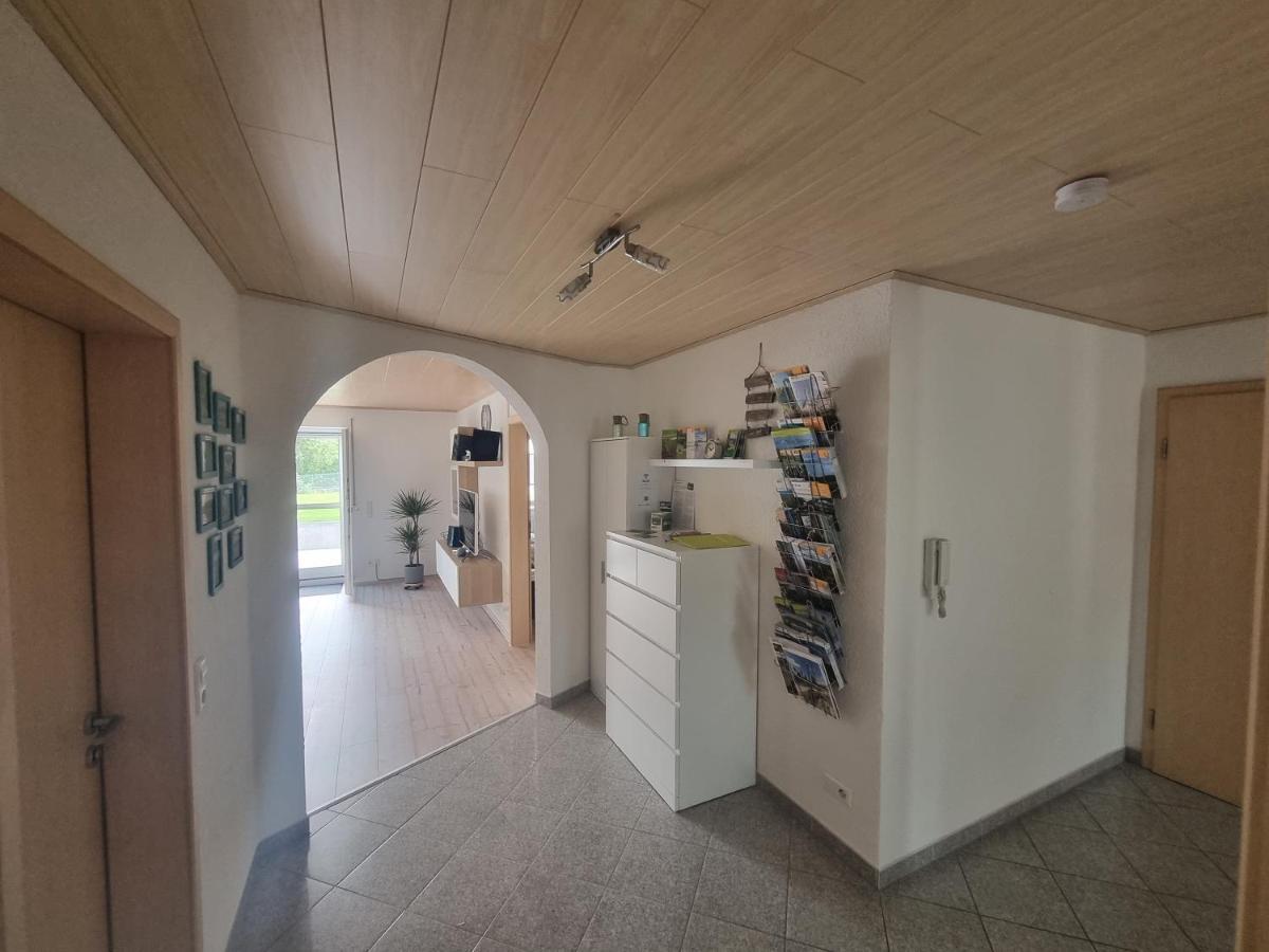 Münsingen Ferienwohnung Biosphaerenblick מראה חיצוני תמונה