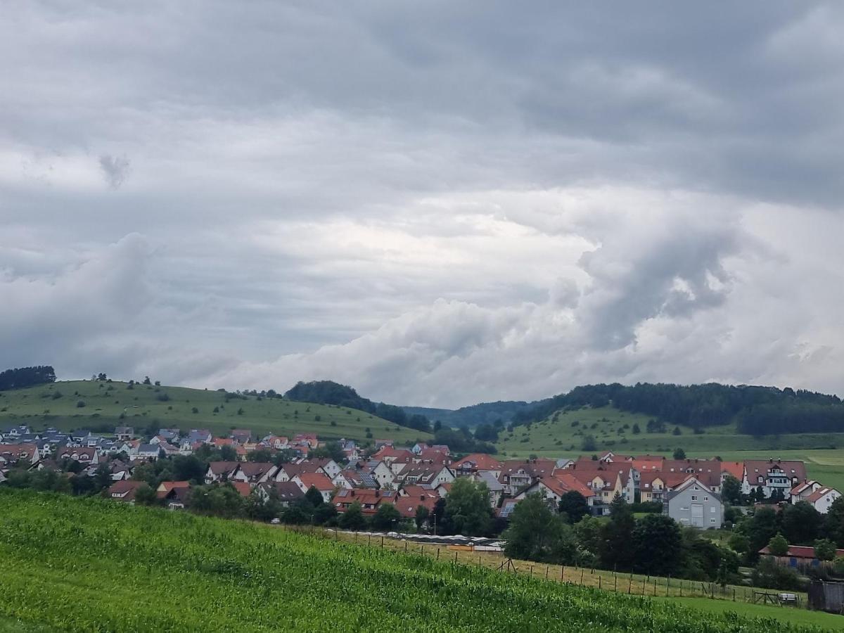 Münsingen Ferienwohnung Biosphaerenblick מראה חיצוני תמונה